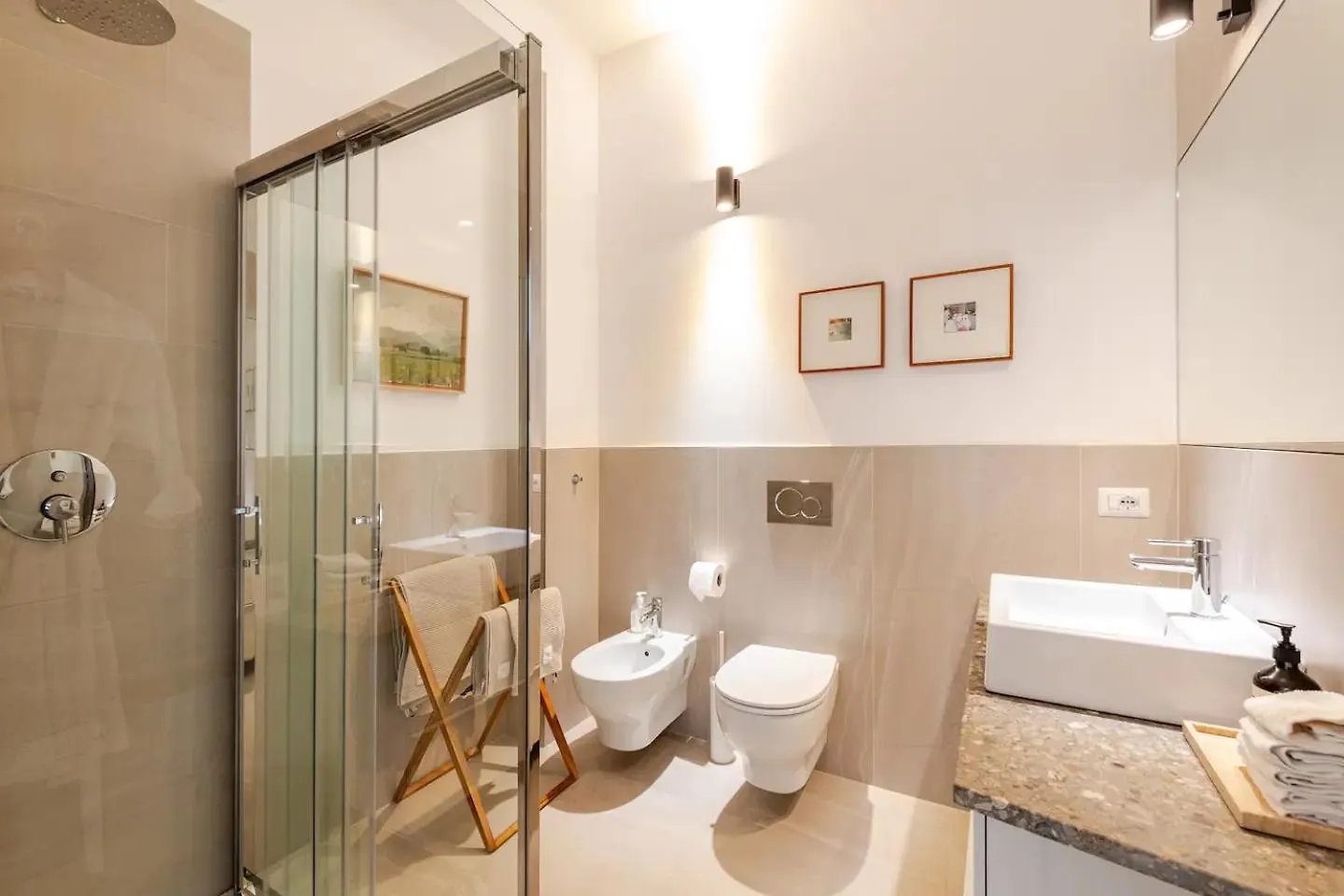 Design Apartment In Risorgimento Милан