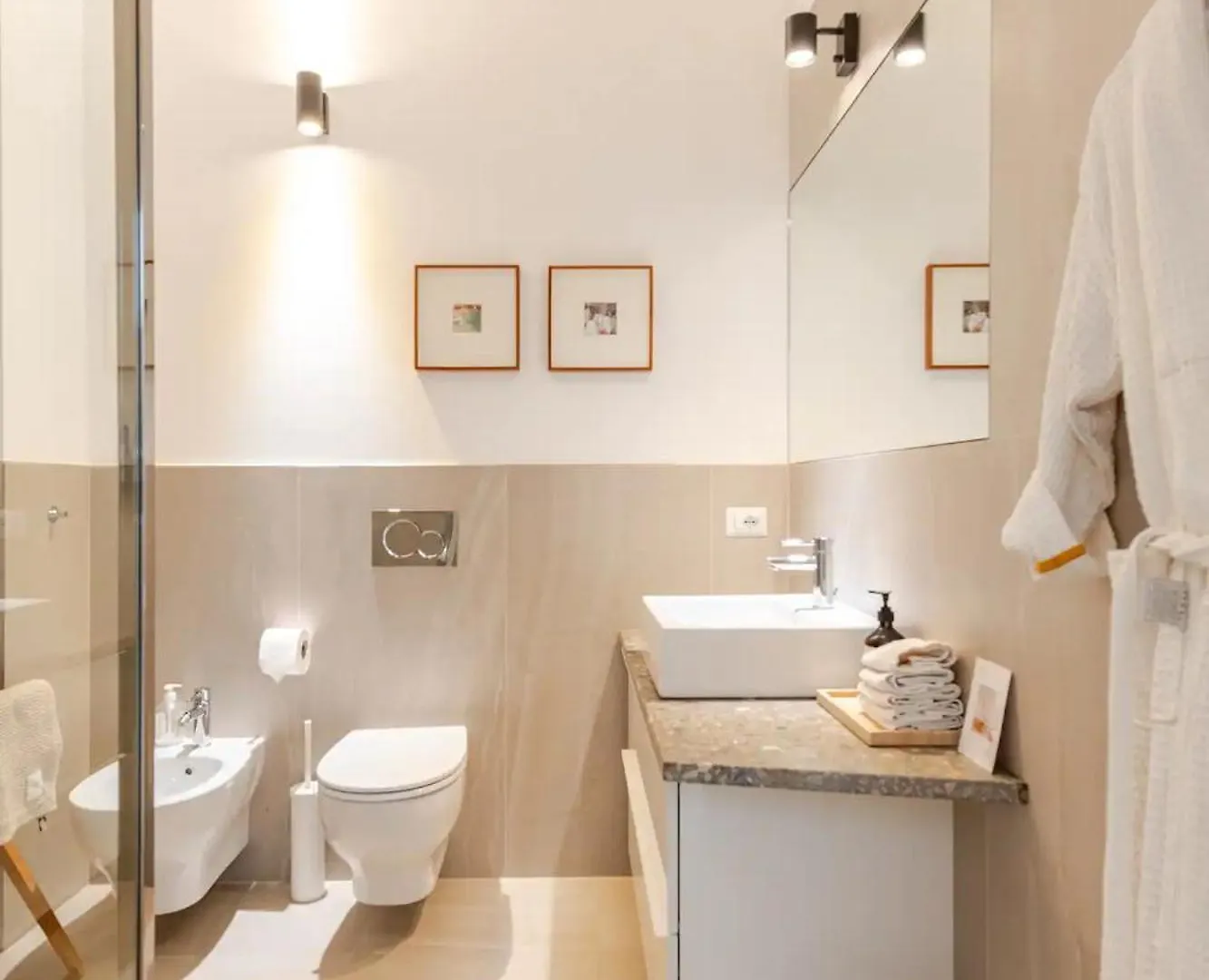 Design Apartment In Risorgimento Милан